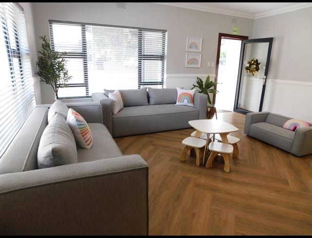 10M² MEDICAL SUITE TO LET IN RUITERHOF